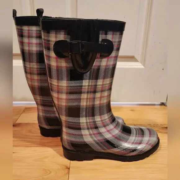 Capelli of New York black and pink plaid rain boots size 9 - Picture 1 of 6